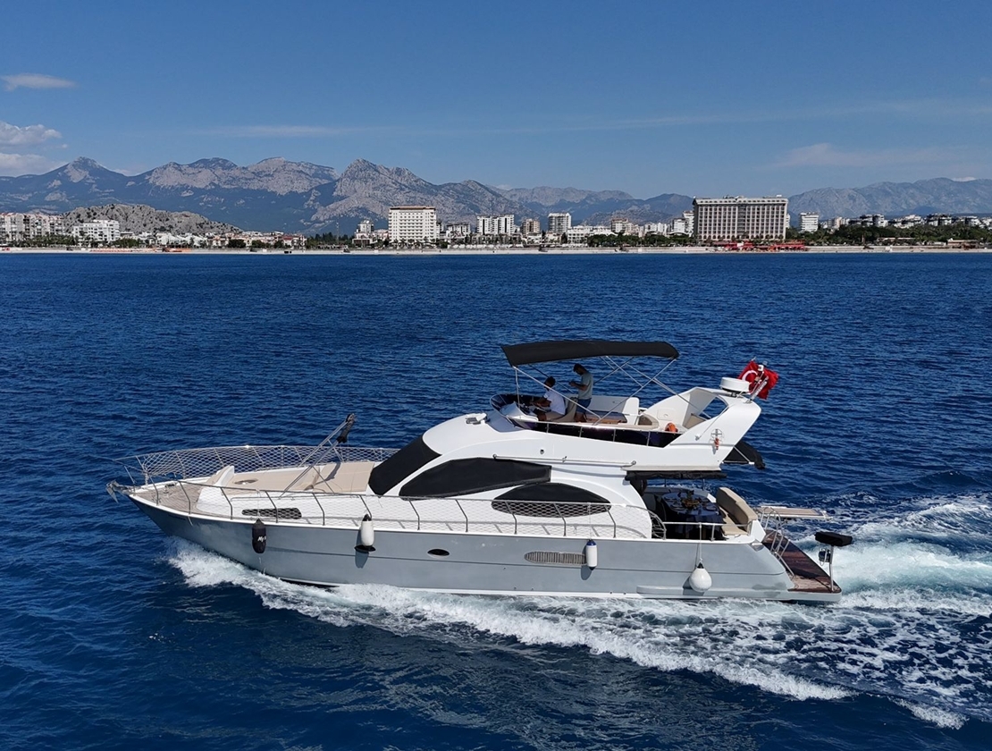 Antalya Custom Built 55 Motor Yacht Rental – 30